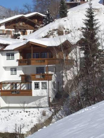 Ferienwohnung Sonnentraum Hainzenberg Exteriér fotografie